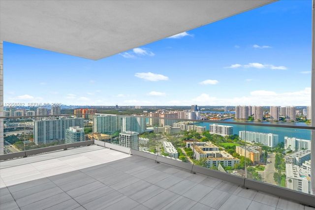 17901 Collins Ave 3004, Sunny Isles Beach, FL 33160
