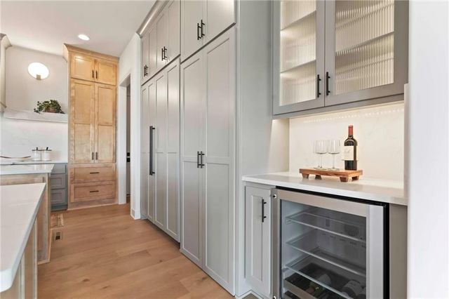 19103 Bella Terra Road, Pleasant Hill, MO 64080