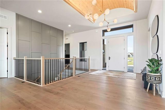 19103 Bella Terra Road, Pleasant Hill, MO 64080