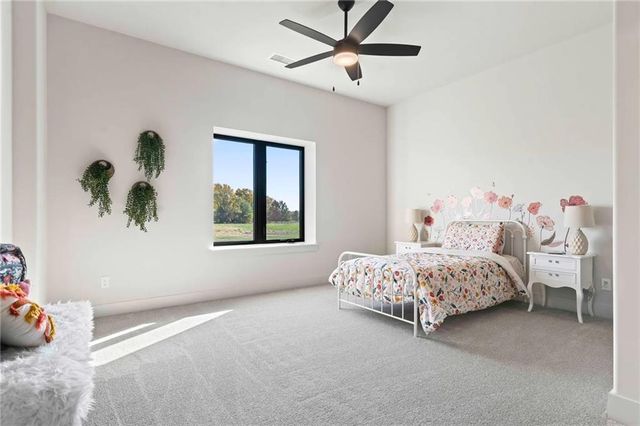 19103 Bella Terra Road, Pleasant Hill, MO 64080