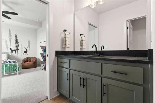 19103 Bella Terra Road, Pleasant Hill, MO 64080