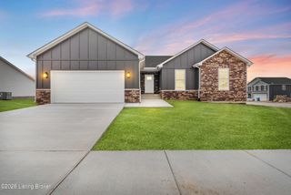 504 Ashwood Ave, Elizabethtown, KY 42701