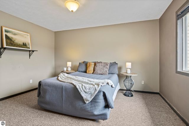 3799 Vale Drive, Traverse City, MI 49686