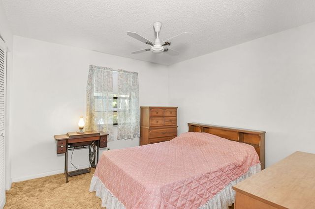 519 EVERGREEN Drive, Lake Park, FL 33403