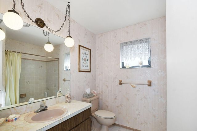 519 EVERGREEN Drive, Lake Park, FL 33403