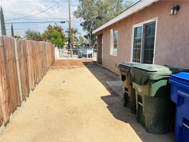 7538 Lynwood, Highland, CA 92346