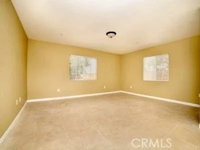 7538 Lynwood, Highland, CA 92346