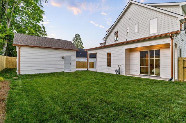 623 Spears Avenue, Chattanooga, TN 37405