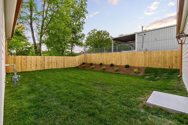 623 Spears Avenue, Chattanooga, TN 37405