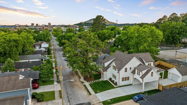 623 Spears Avenue, Chattanooga, TN 37405