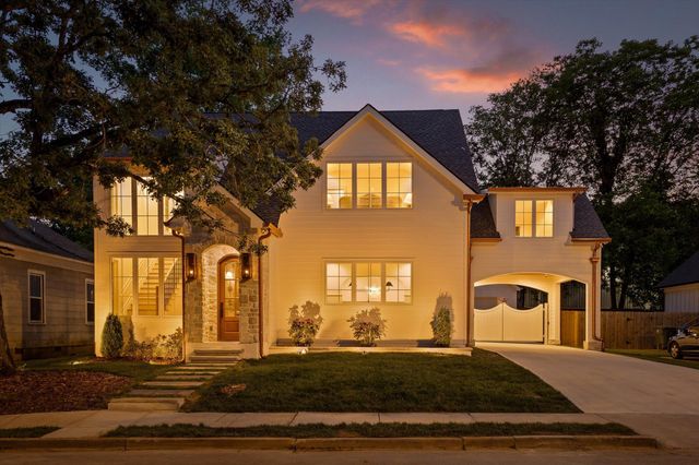 623 Spears Avenue, Chattanooga, TN 37405