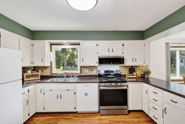 2730 Westchester Circle, Stoughton, WI 53589