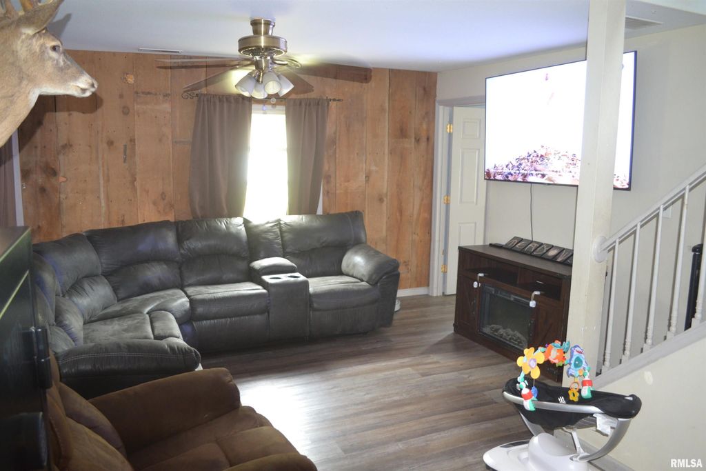 7706 S JEFFERSON Street, Bartonville, IL 61607