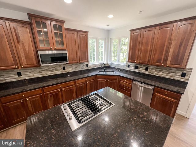 5812 MARIETTA STATION DR, Glenn Dale, MD 20769