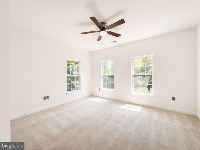 5812 MARIETTA STATION DR, Glenn Dale, MD 20769