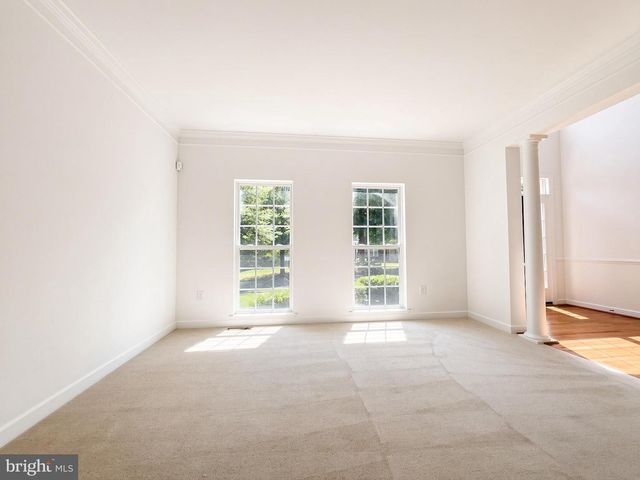 5812 MARIETTA STATION DR, Glenn Dale, MD 20769