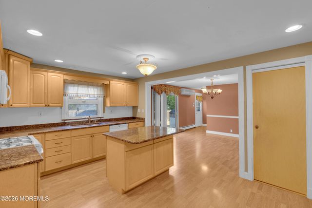 543 N Riverside Drive, Neptune Township, NJ 07753