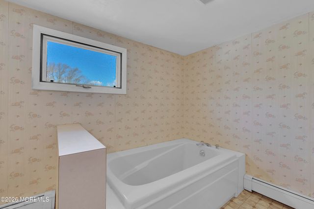 543 N Riverside Drive, Neptune Township, NJ 07753