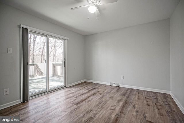 308 E COLLINGS DR, Williamstown, NJ 08094
