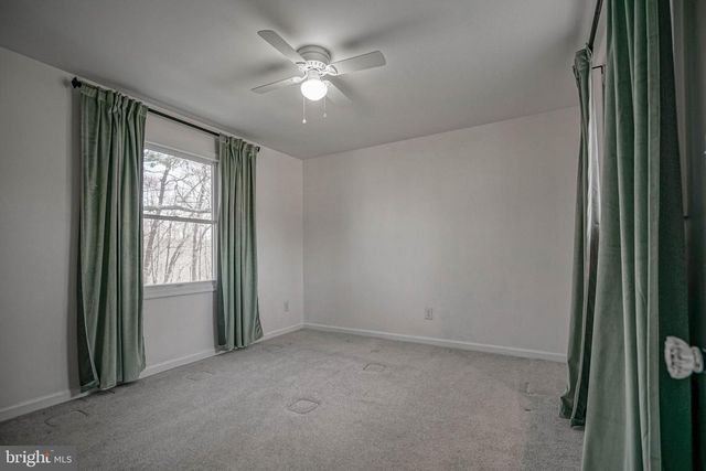 308 E COLLINGS DR, Williamstown, NJ 08094