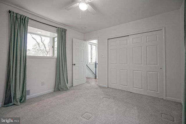 308 E COLLINGS DR, Williamstown, NJ 08094