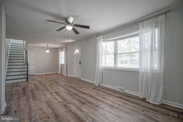 308 E COLLINGS DR, Williamstown, NJ 08094