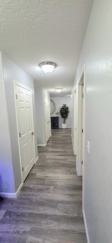 5892 W Garland Avenue, Fresno, CA 93722