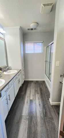 5892 W Garland Avenue, Fresno, CA 93722