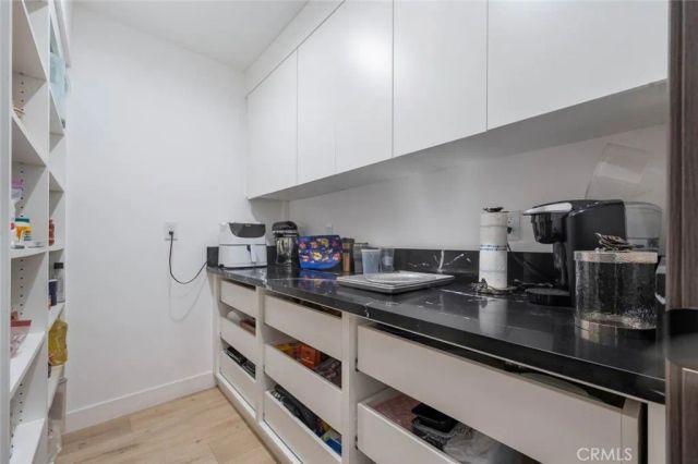 17043 Gunther Street, Granada Hills, CA 91344