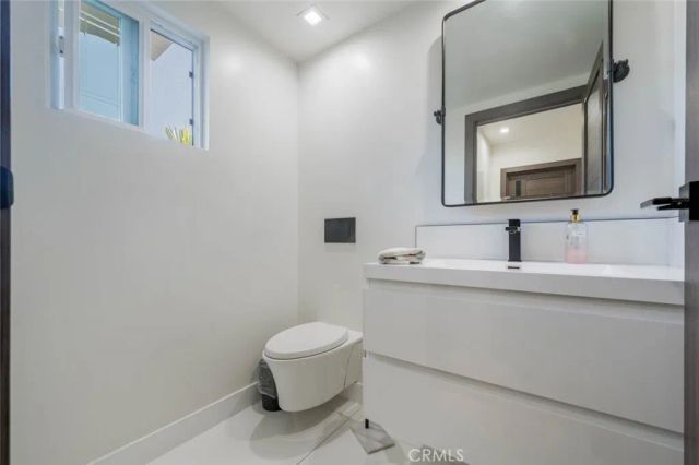 17043 Gunther Street, Granada Hills, CA 91344