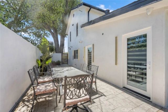 17043 Gunther Street, Granada Hills, CA 91344