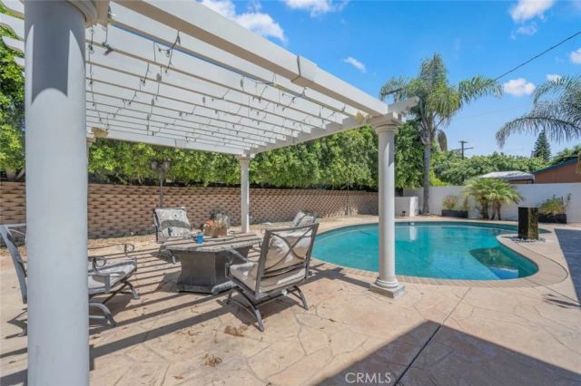 17043 Gunther Street, Granada Hills, CA 91344