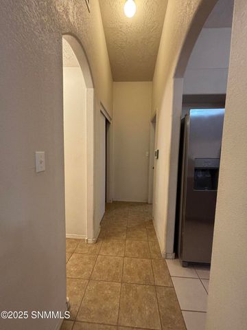 5819 Desert Peak Place, Las Cruces, NM 88012