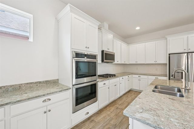 806 WINTERSIDE DRIVE, Apollo Beach, FL 33572