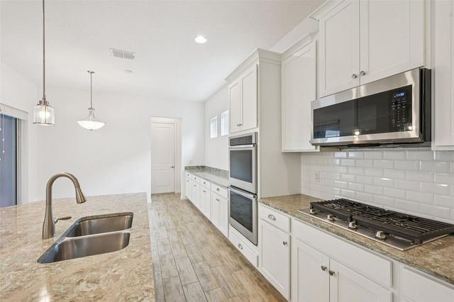 806 WINTERSIDE DRIVE, Apollo Beach, FL 33572