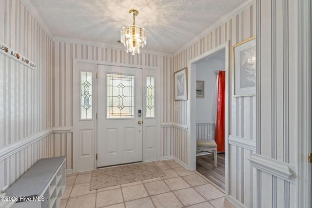 303 Pine Knoll Circle, Atlantic Beach, NC 28512