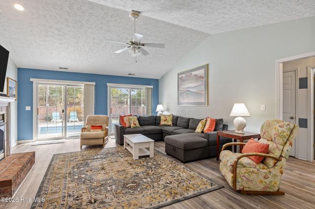 303 Pine Knoll Circle, Atlantic Beach, NC 28512