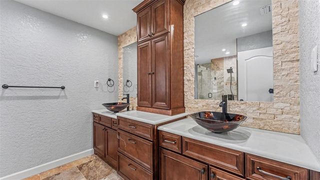 1218 LAKE ARIANA BOULEVARD, Auburndale, FL 33823