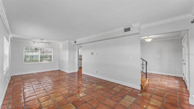 1218 LAKE ARIANA BOULEVARD, Auburndale, FL 33823