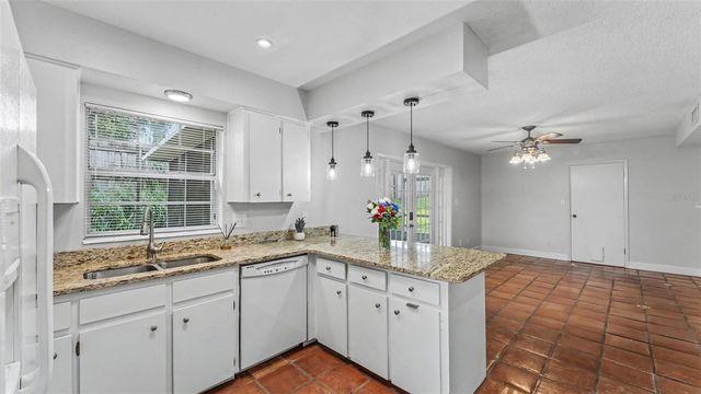 1218 LAKE ARIANA BOULEVARD, Auburndale, FL 33823