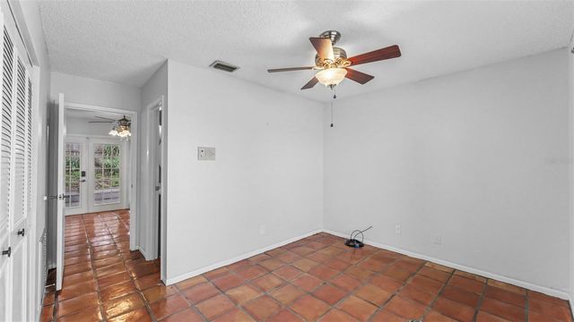 1218 LAKE ARIANA BOULEVARD, Auburndale, FL 33823