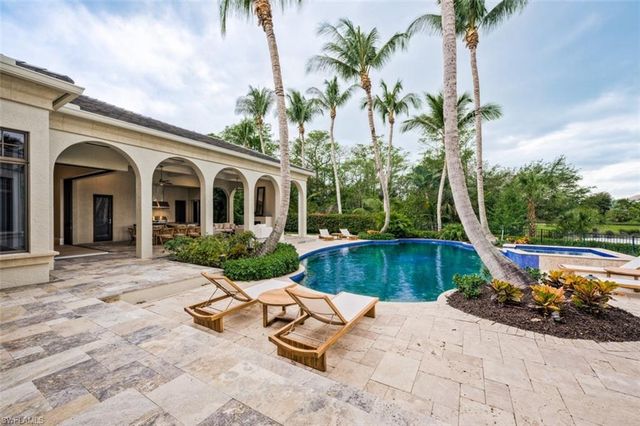 1429 NIGHTHAWK PT, Naples, FL 34105