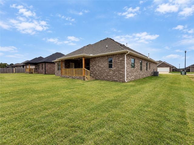 1048 Parker Lane, Pea Ridge, AR 72751