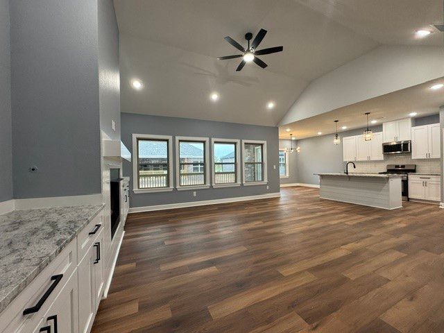 1048 Parker Lane, Pea Ridge, AR 72751