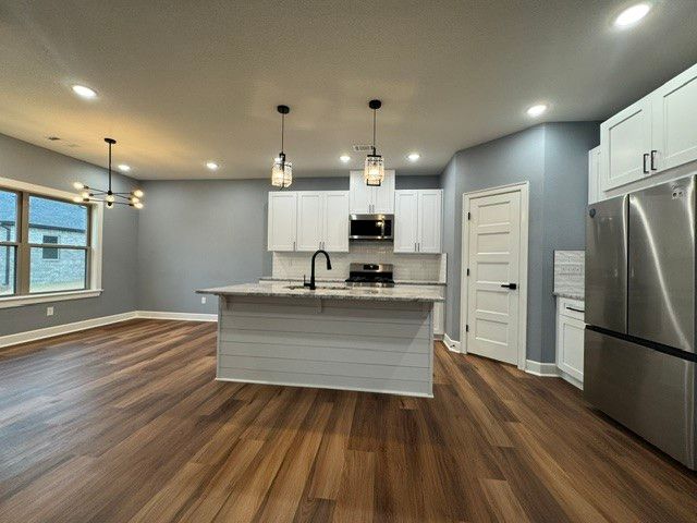 1048 Parker Lane, Pea Ridge, AR 72751