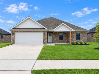 1048 Parker Lane, Pea Ridge, AR 72751