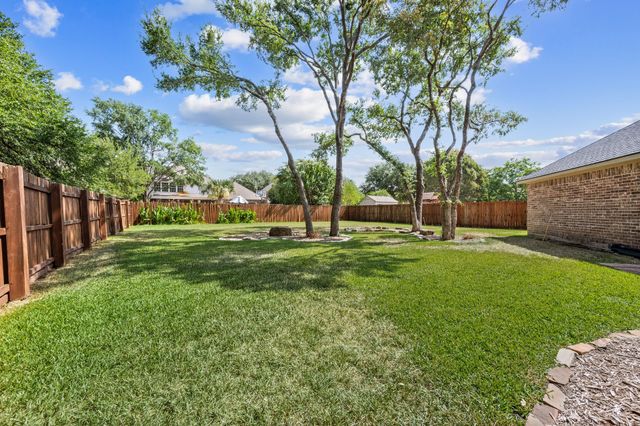 1607 Forest Bend Lane, Keller, TX 76248