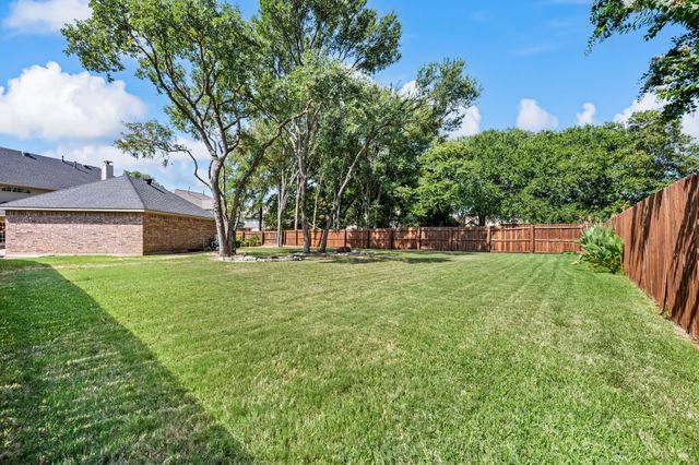 1607 Forest Bend Lane, Keller, TX 76248