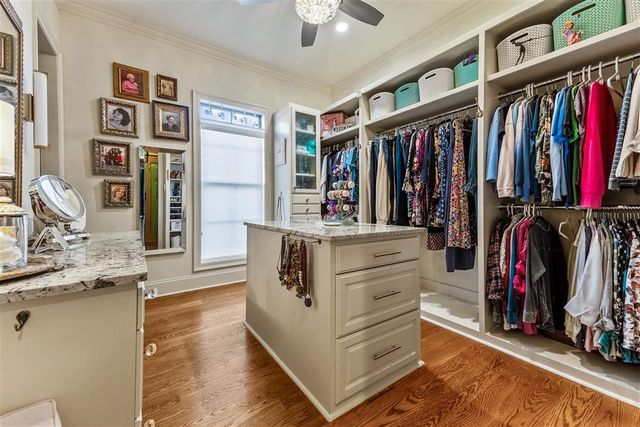 4820 Kingspoint Drive, Lake Charles, LA 70605