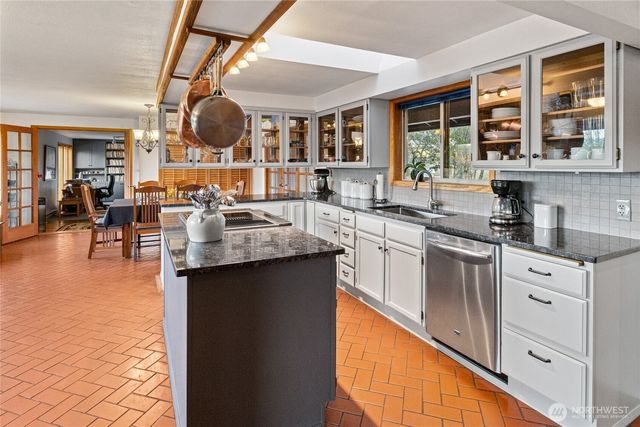 221 Cross Creek Dr, Ellensburg, WA 98926